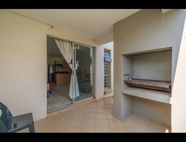 1 BEDROOM APARTMENT FOR SALE IN BLACKHEATH